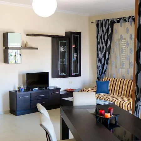 Ideal House & Ksamil