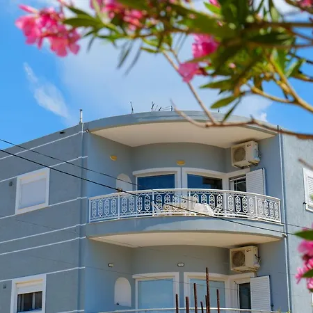 Ideal House & * Ksamil