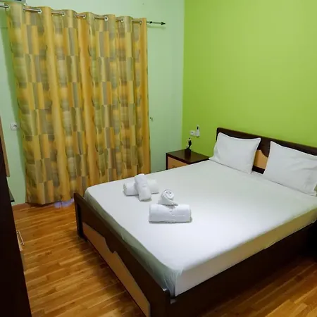 Ideal House & Ksamil