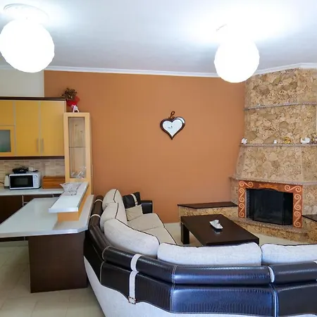 Ideal House & Ksamil