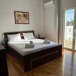 Ideal House & * Ksamil