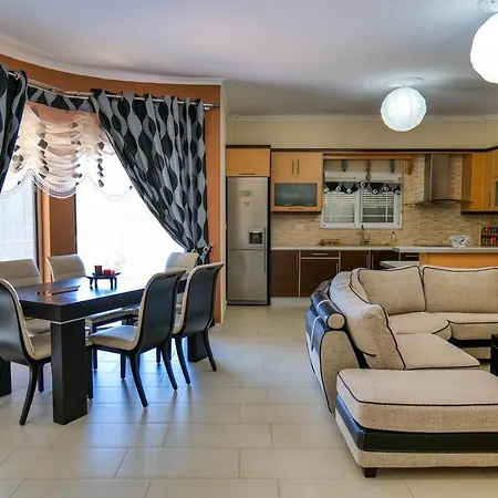 Ideal House & Apartment *