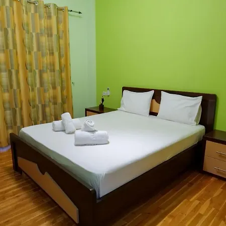 Ideal House & Apartament *