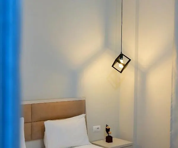 Apartment Ideal House &