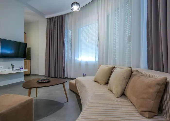 Appartement Ideal House & *