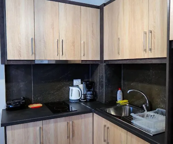 Apartment Ideal House &