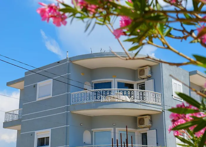 Ideal House & * Ksamil