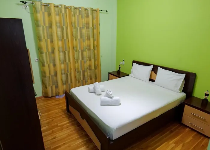 Ideal House & Ksamil