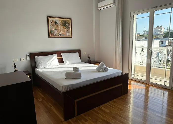 Ideal House & * Ksamil